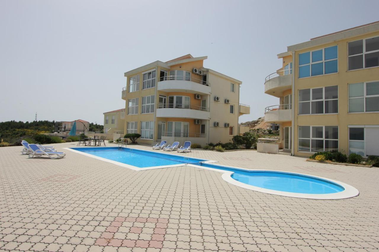 Luxury Apartment Petra Ravno Zewnętrze zdjęcie